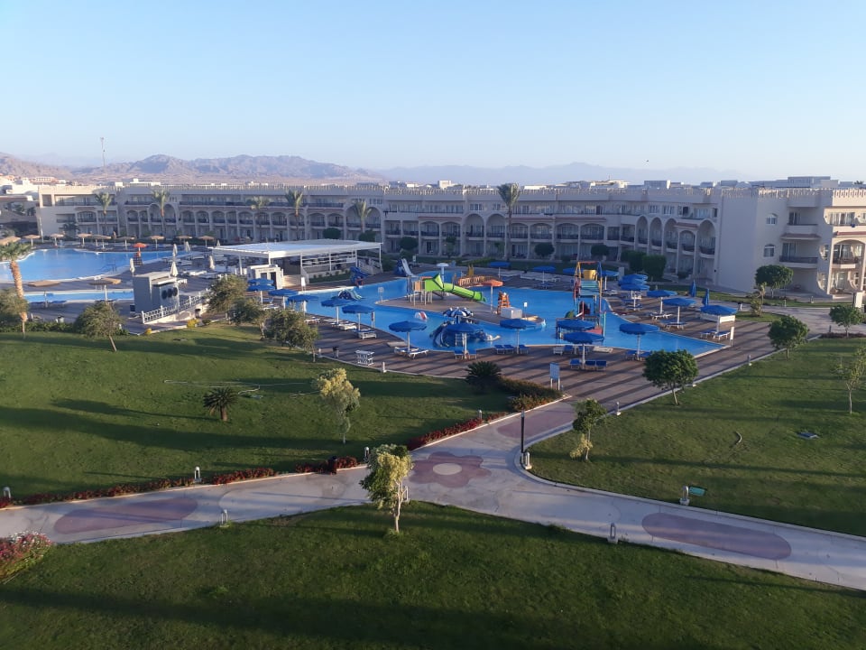 Pool Pickalbatros Royal Moderna Resort-Sharm El Sheikh