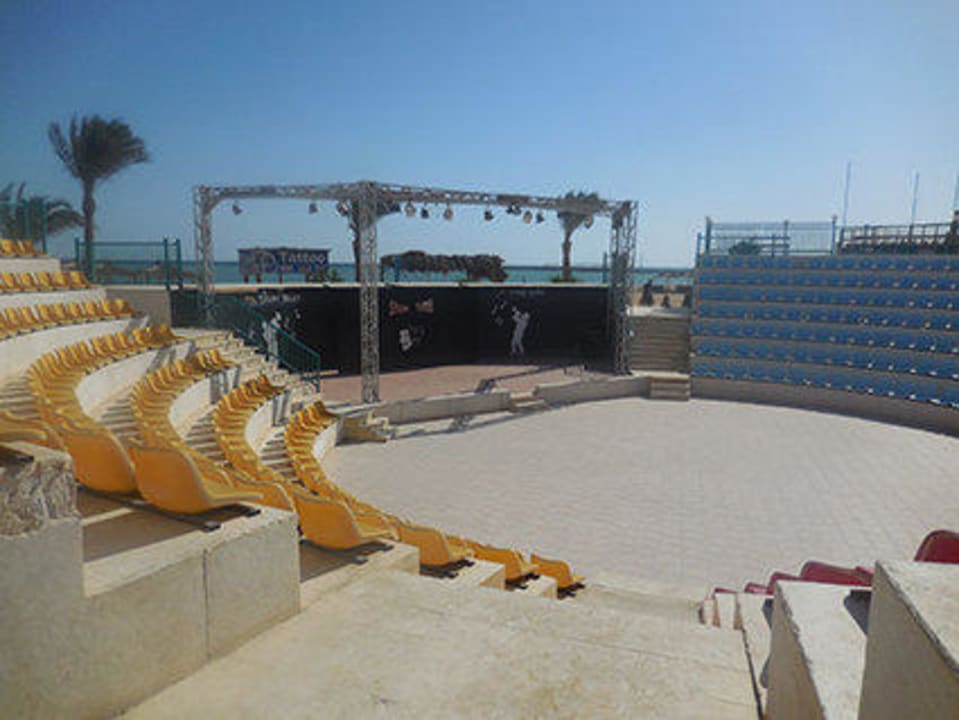 Theater Titanic Beach Spa & Aqua Park