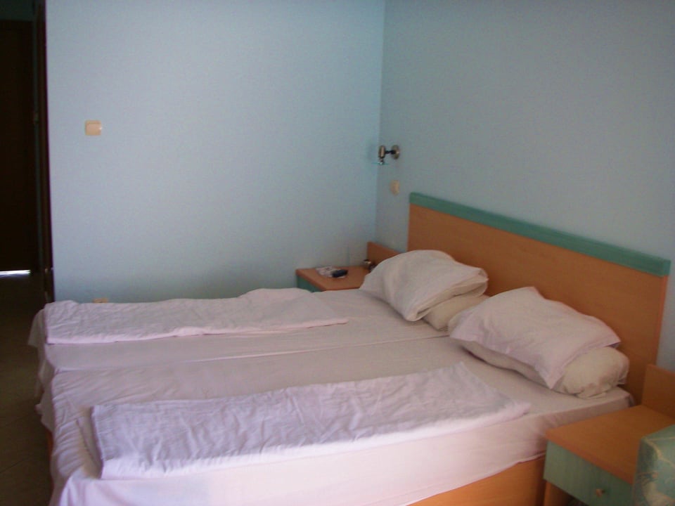 Pokój po sprzątaniu pokojówki Paradise Beach Hotel