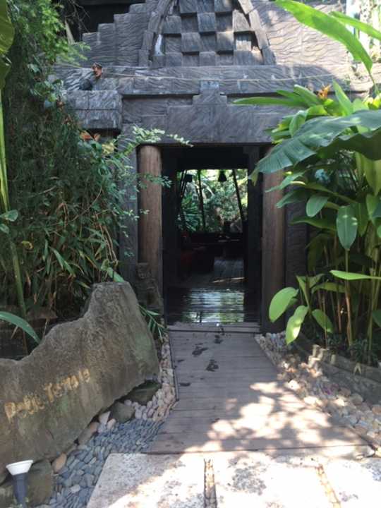 Lobby Petit Temple Suite & Spa