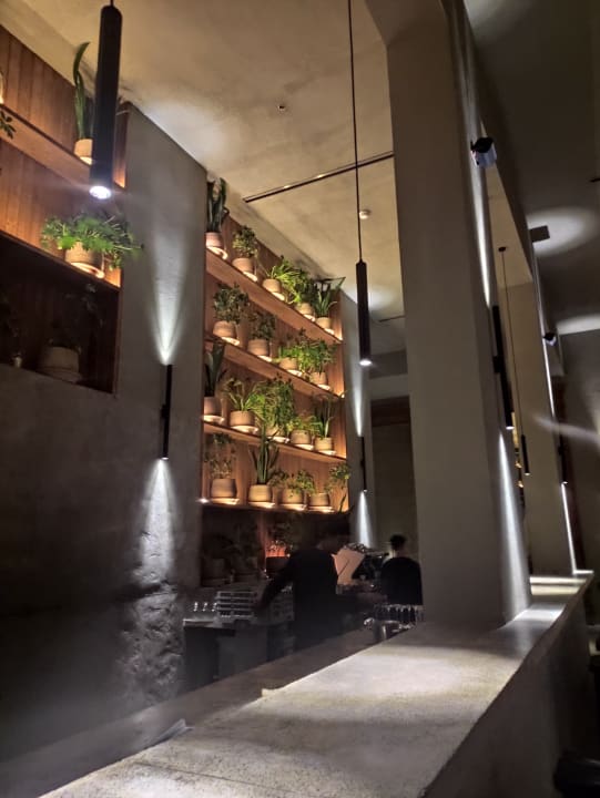 Gastro Serry Beach Resort