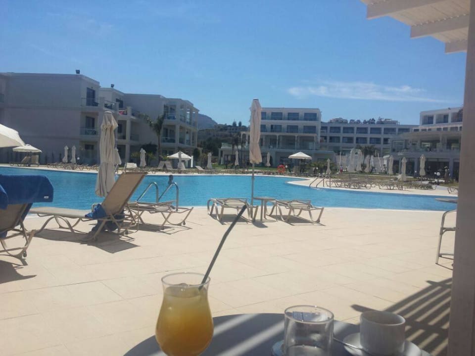 Pool Asterias Beach Resort