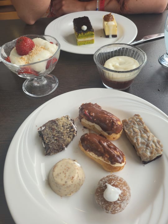 Gastro Riviera Hotel & Spa