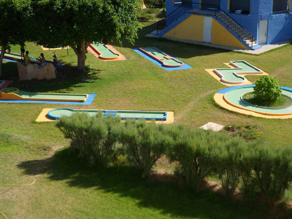 Minigolf Hawai Beach Club