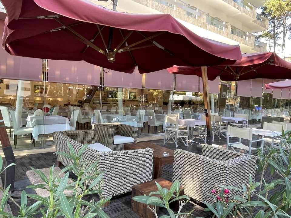 Außenansicht Hotel Rex