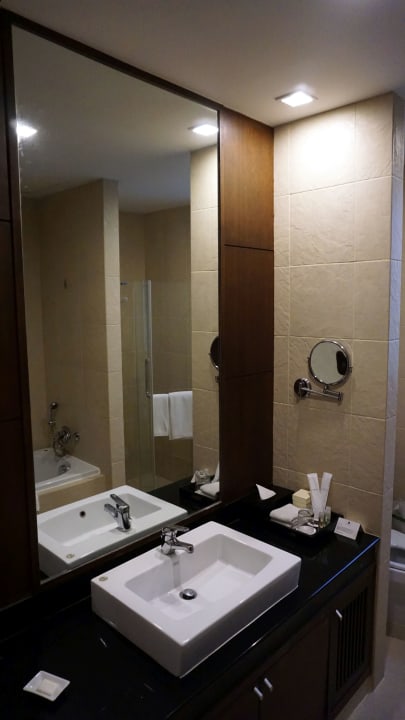 Zimmer Grand Mercure Bangkok Asoke Residence