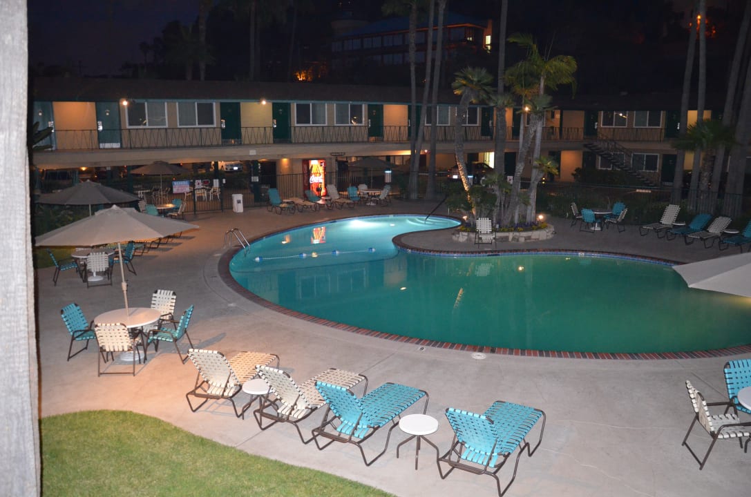 Pool Kings Inn Hotel - Seaworld/Zoo