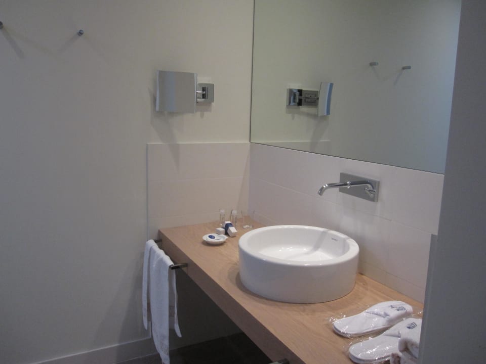 Badezimmer Paina-Suite Hotel Castello Lake Front