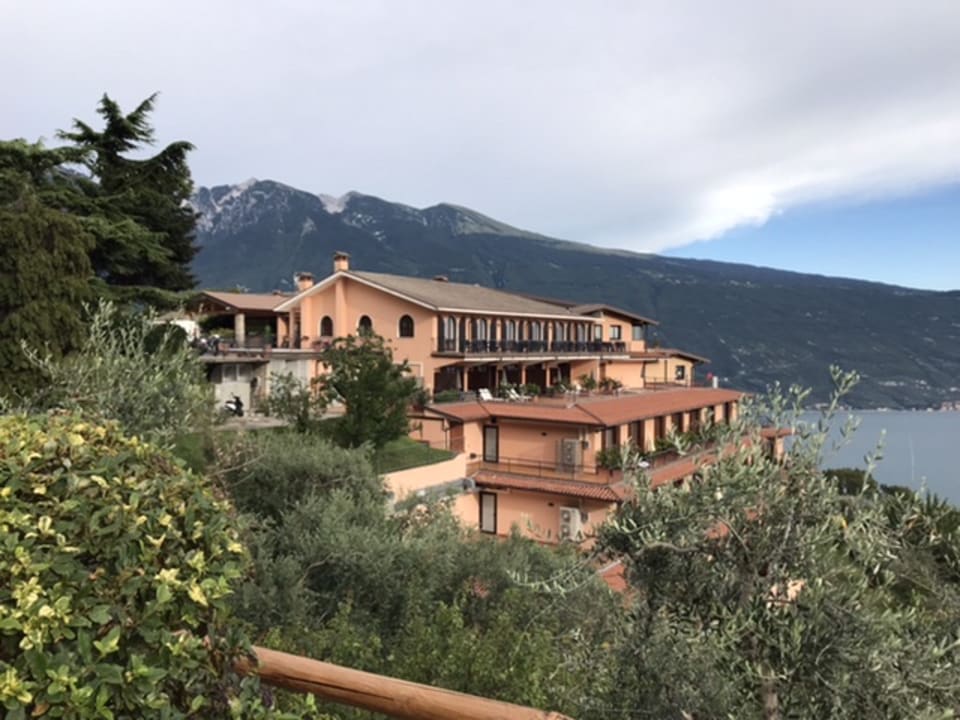 Außenansicht Park Hotel Zanzanu