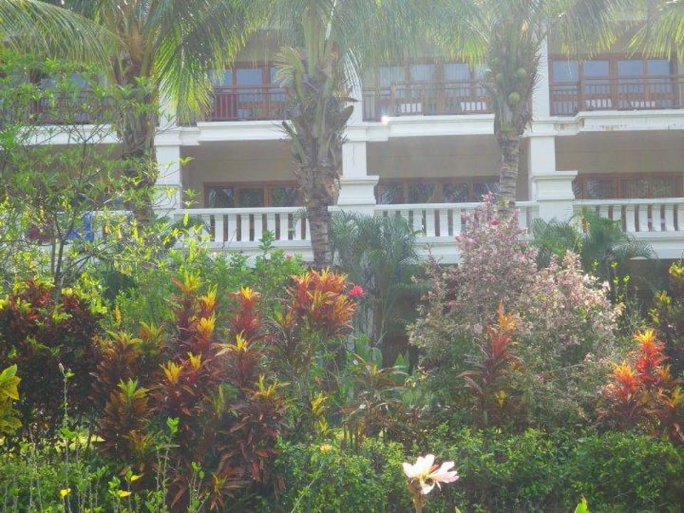 Hotel The Andamania Beach Resort & Spa