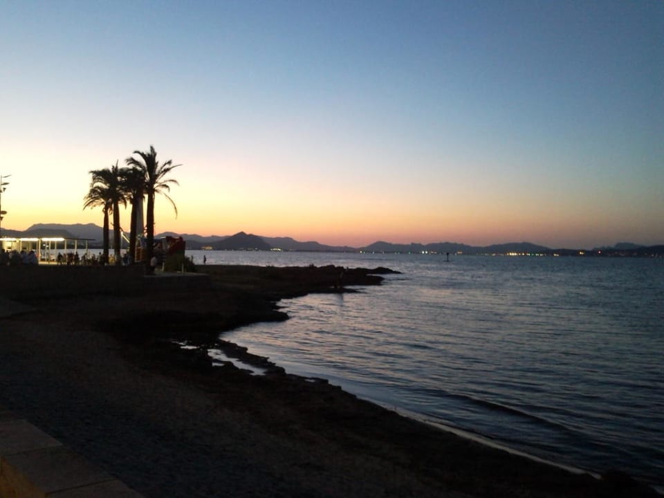 Strand JS Hotel Horitzó