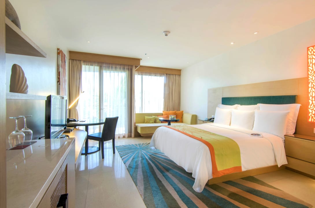 Zimmer Renaissance Phuket Resort & Spa