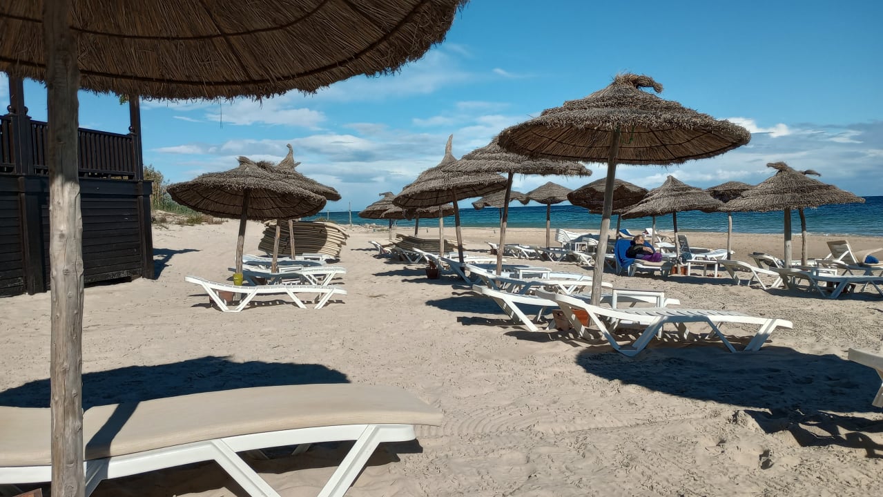 Strand Marhaba Royal Salem