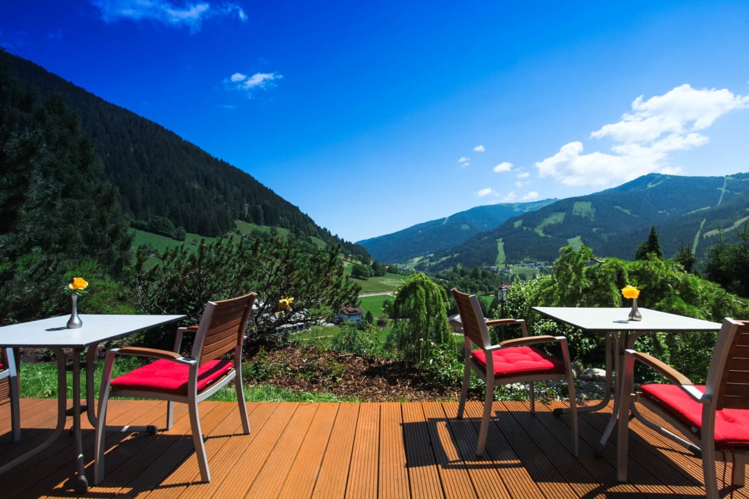 Ausblick Pension & Appartements RONACHERHOF