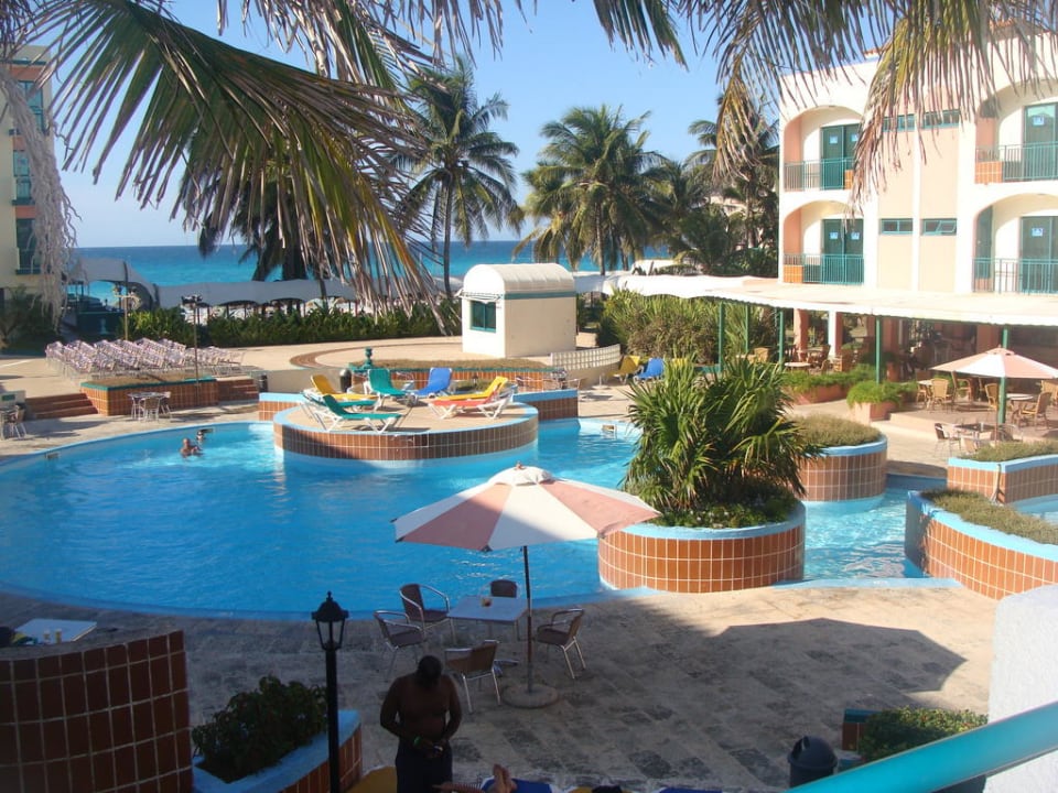 Vue de l'hôtel de la mer Hotel Los Delfines Horizontes