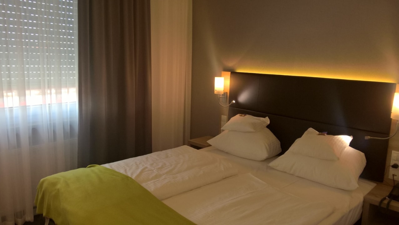 Zimmer Ringhotel Loew's Merkur