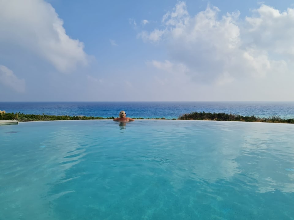 Pool ROBINSON IERAPETRA