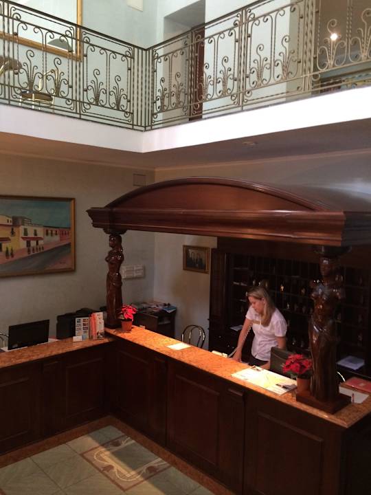 Рецепшен Hotel Giuseppe