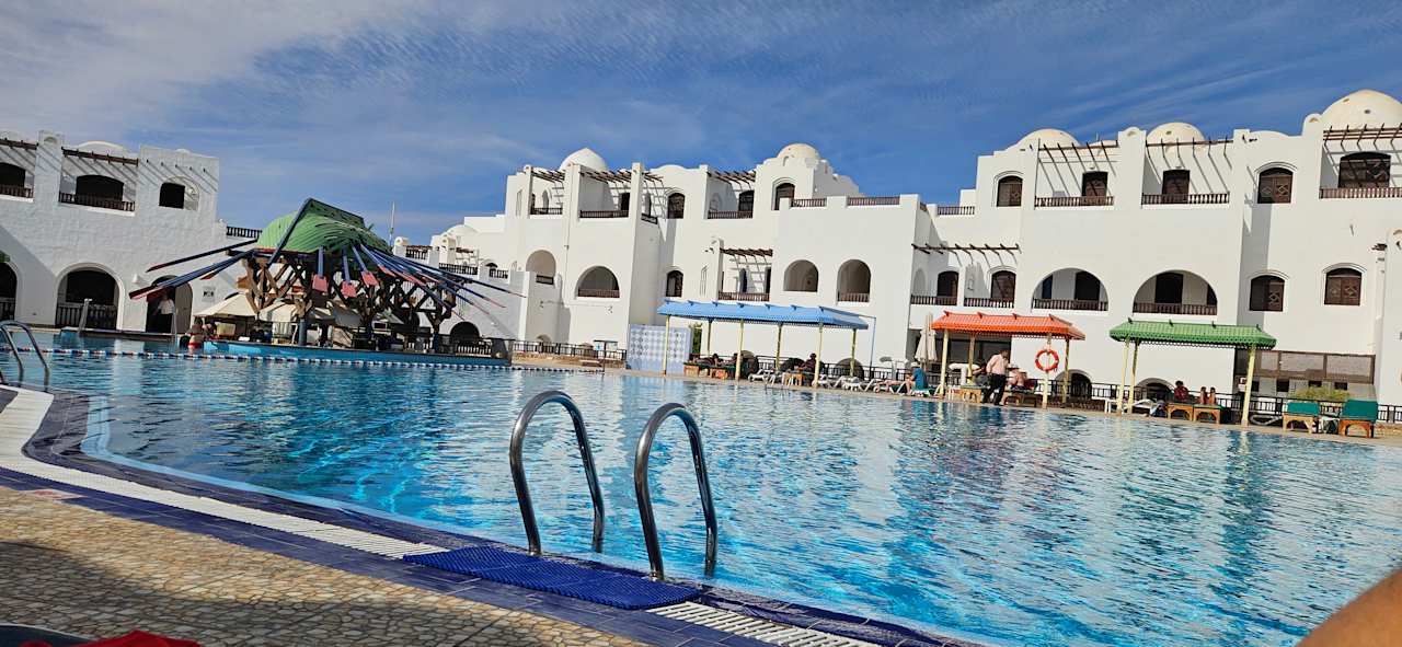 Pool Arabella Azur Resort