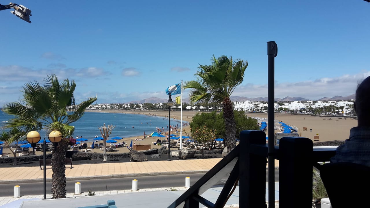 Playa de los Pocillos Sentido Aequora Lanzarote Suite