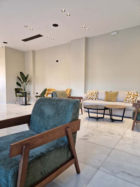 Lobby La Mirage Hotel