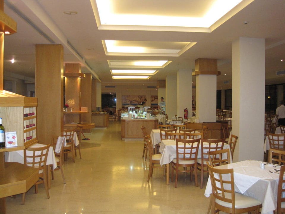 Blick in das Restaurant TUI KIDS CLUB Alex Beach