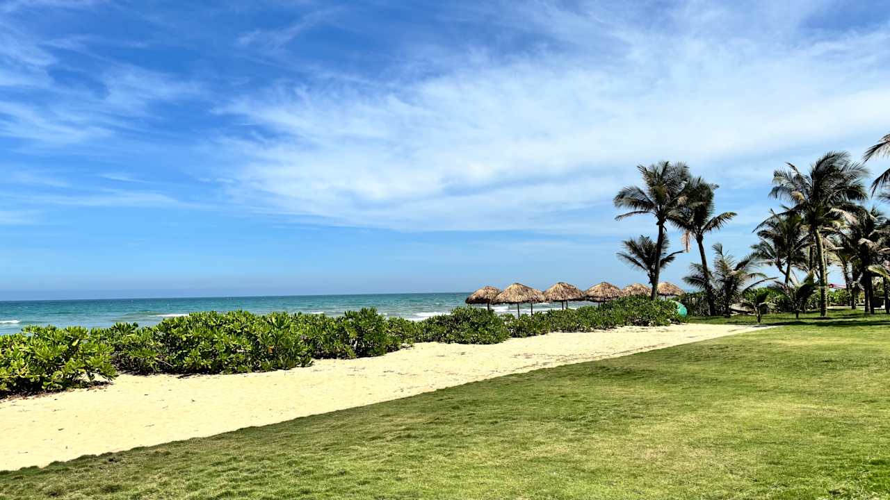 Strand Bliss Hoi An Beach Resort & Wellness