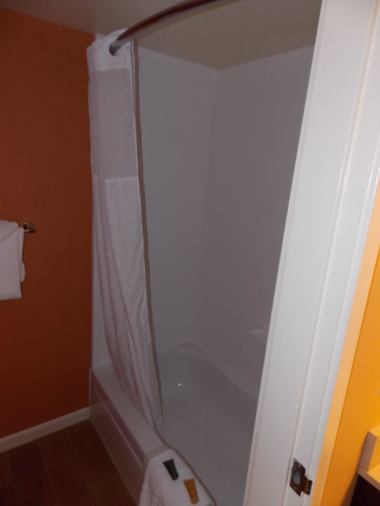 Dusche The SeaCrest Oceanfront Hotel