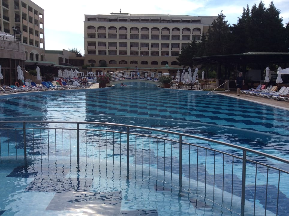 Pool Hotel Marina Palace Affiliated by Meliá
