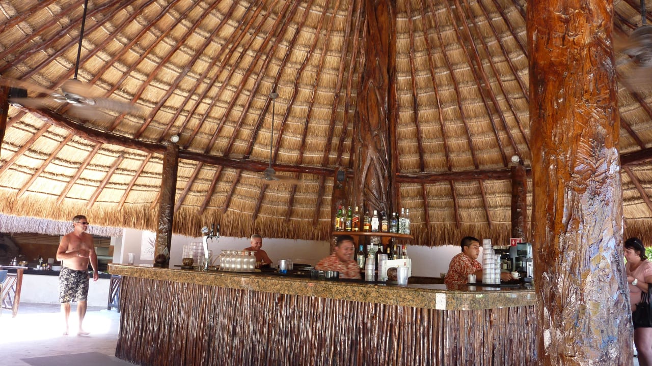 Poolbar Catalonia Royal Tulum Beach & Spa Resort - Adults only