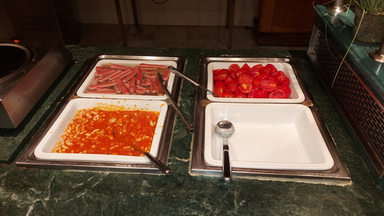 Gastro Hotel Royal Nozha