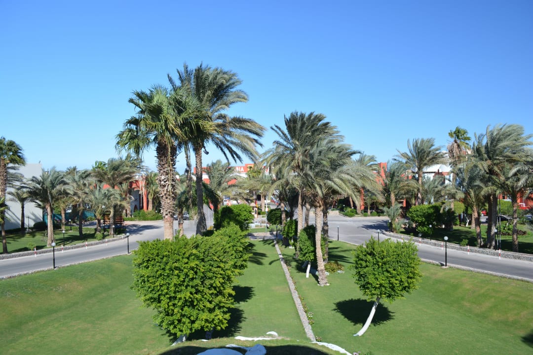 Zufahrt Arabia Azur Resort