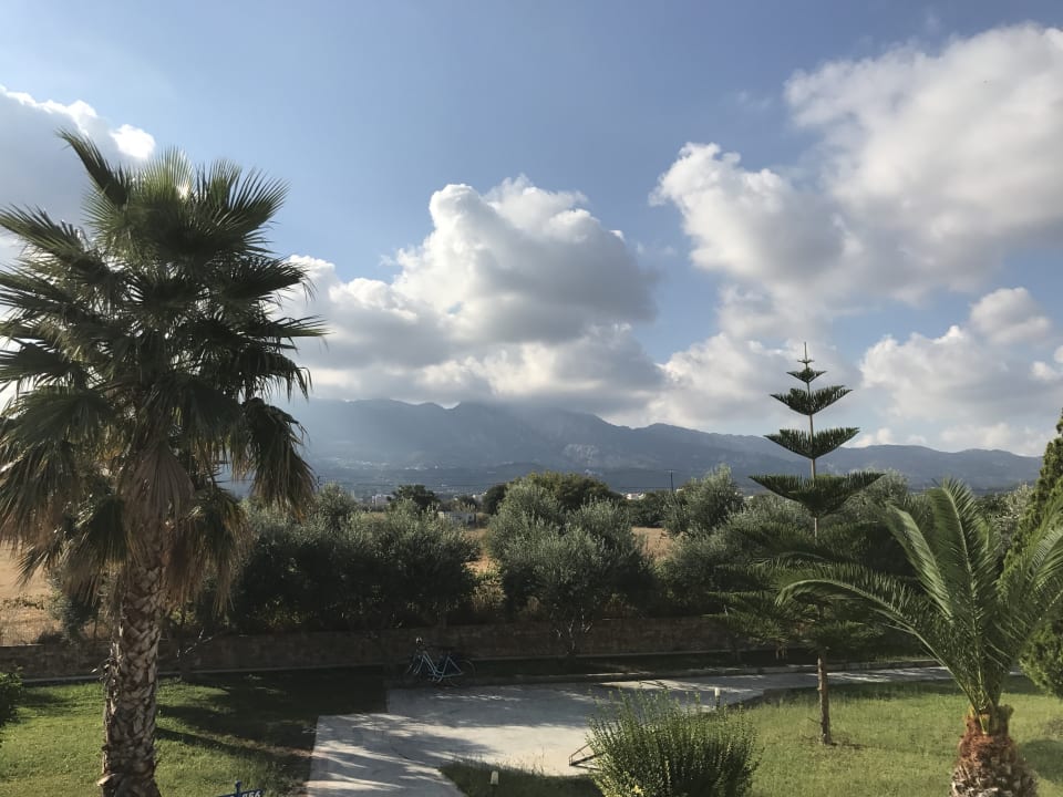 Gartenanlage Corali Hotel