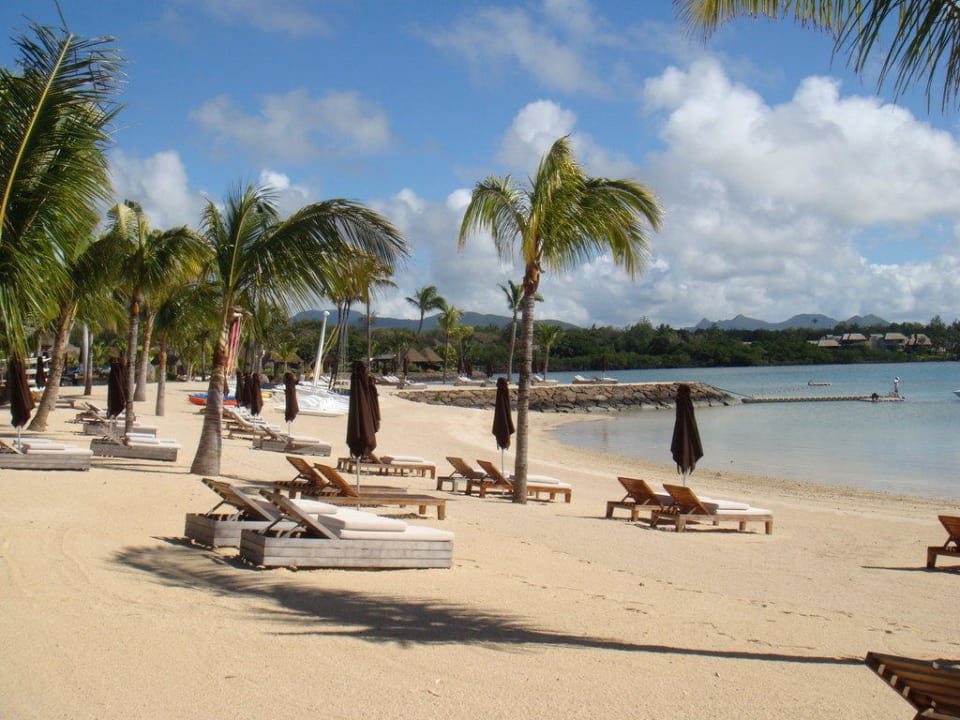 Strand Hotel Four Seasons Resort Mauritius at Anahita