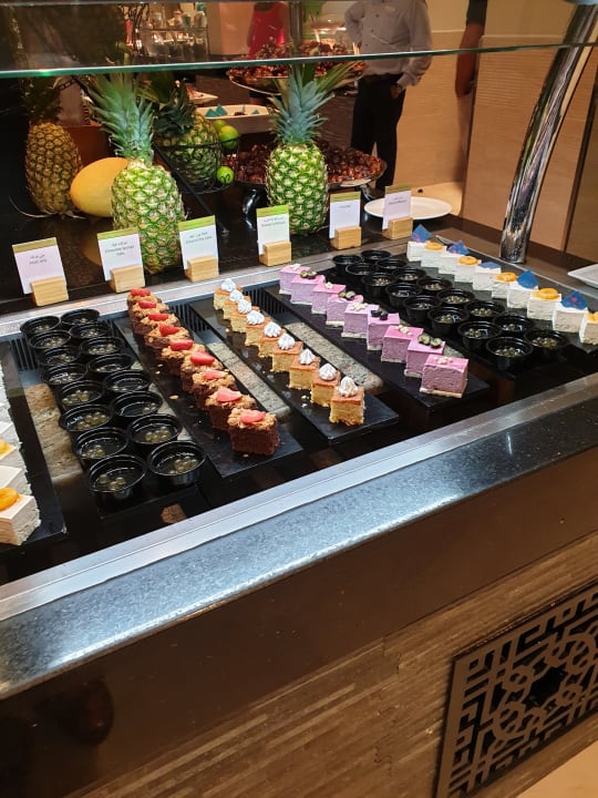 Gastro DoubleTree by Hilton Resort & Spa Marjan Island