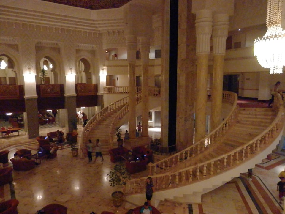 Haupteingang Hotel Amir Palace