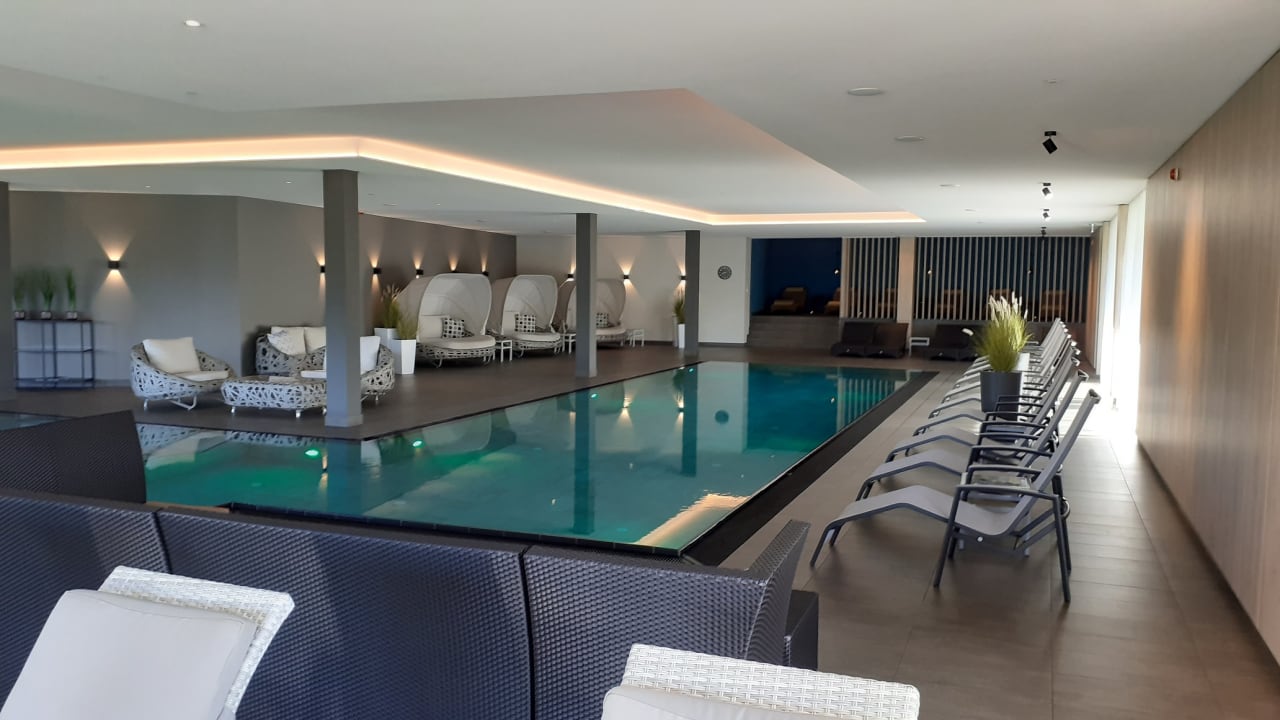 Pool Hotel Traube am See