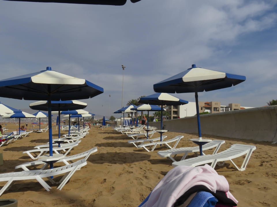Liegen und neue Auflagen Dunes D'or Ocean Club