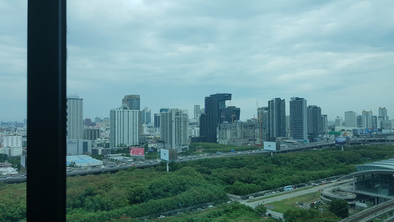 Ausblick Mercure Bangkok Makkasan