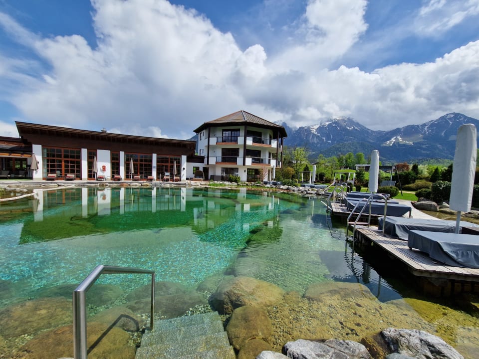 Außenansicht Wellnesshotel Zechmeisterlehen