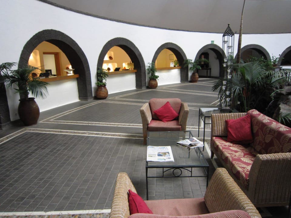 Reception Hotel LIVVO Volcan Lanzarote