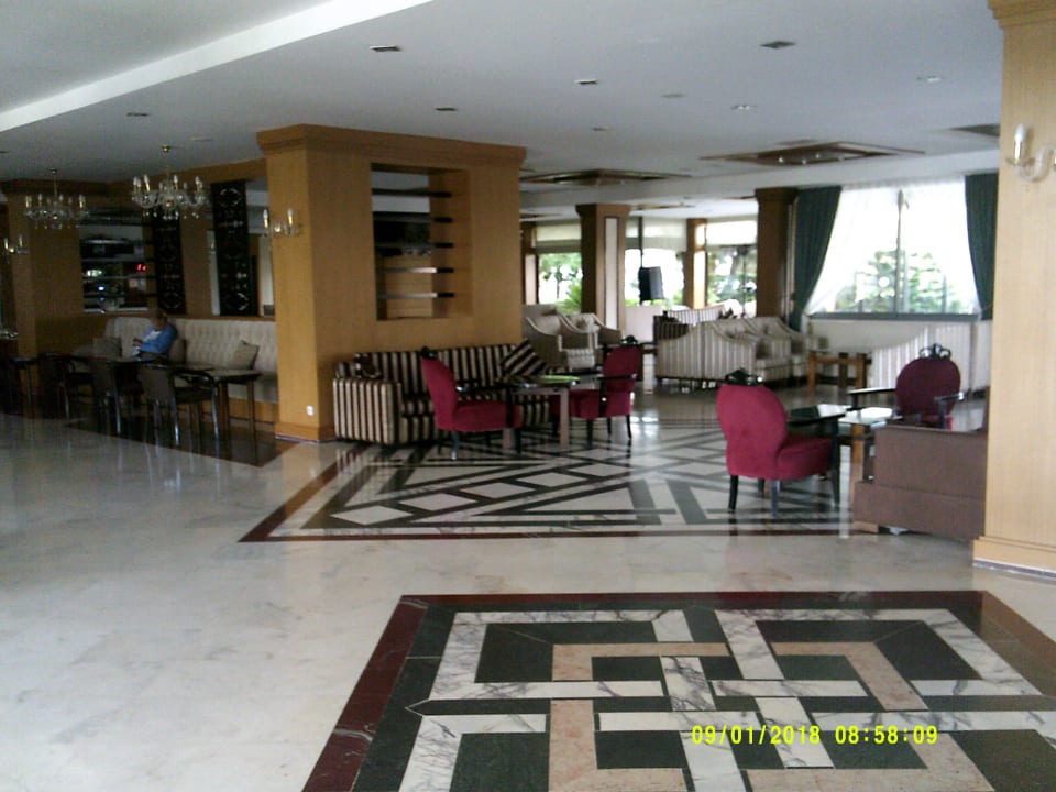 Lobby Seaden Corolla Hotel