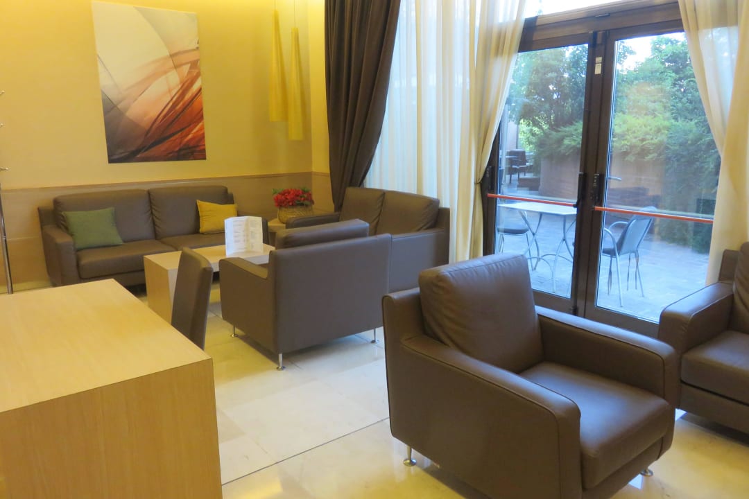 Lobby 1. Stock Savhotel Aemilia Bologna