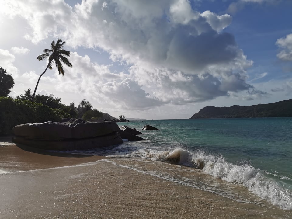 Strand Raffles Seychelles