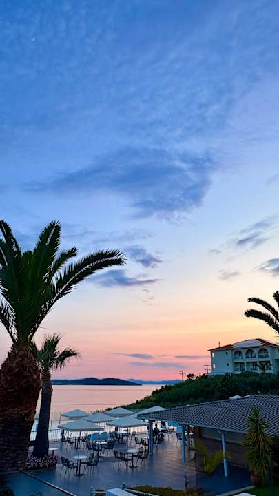 Ausblick Akrathos Beach Hotel