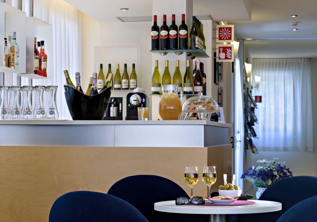 Bar Hotel Garni Renania