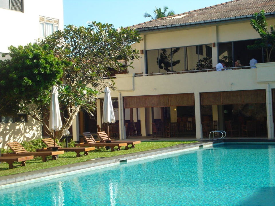 Basen Mermaid Hotel & Club