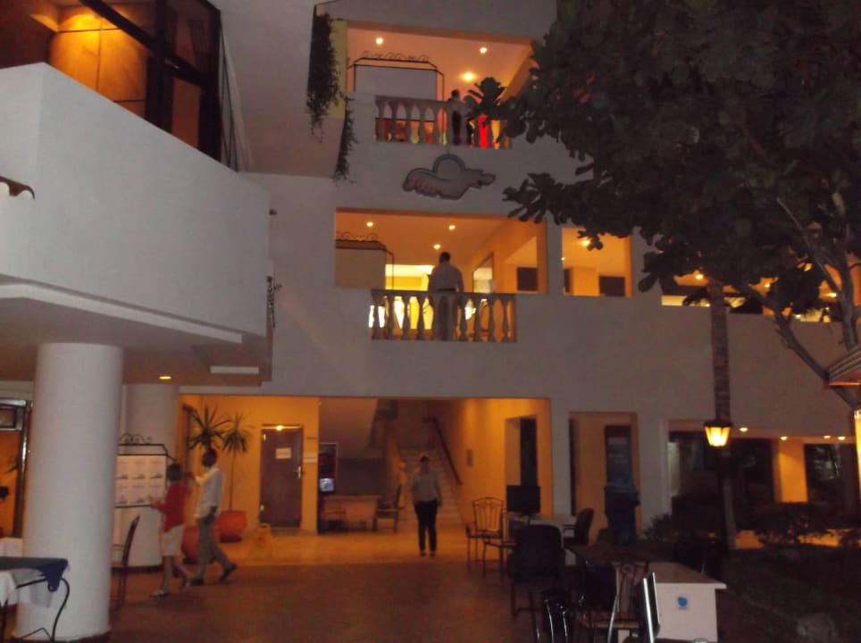Les resto SUNRISE Holidays Resort (Adults Only)