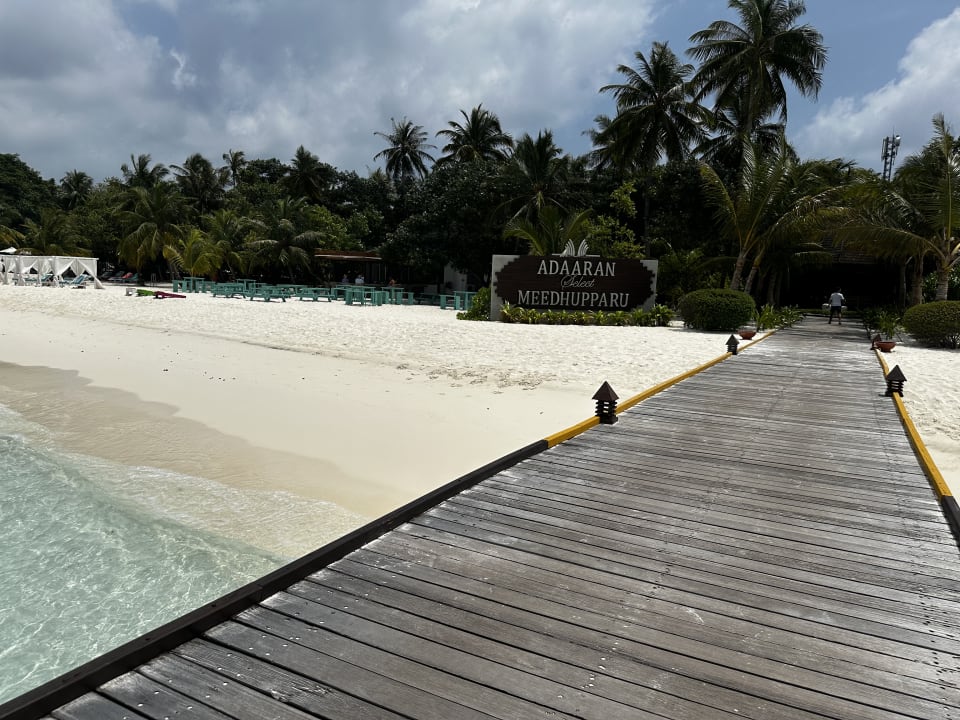 Strand Adaaran Select Meedhupparu Island Resort - Premium All Inclusive