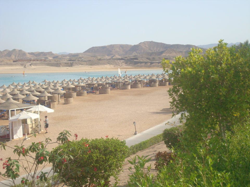 Blick auf Strand und Lagune TUI MAGIC LIFE Kalawy